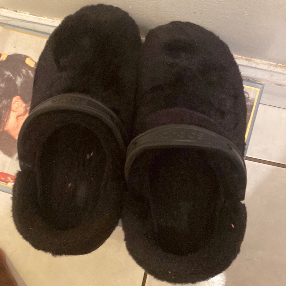 Theses are black
